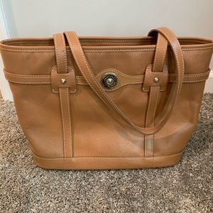 Dooney and bourke purse